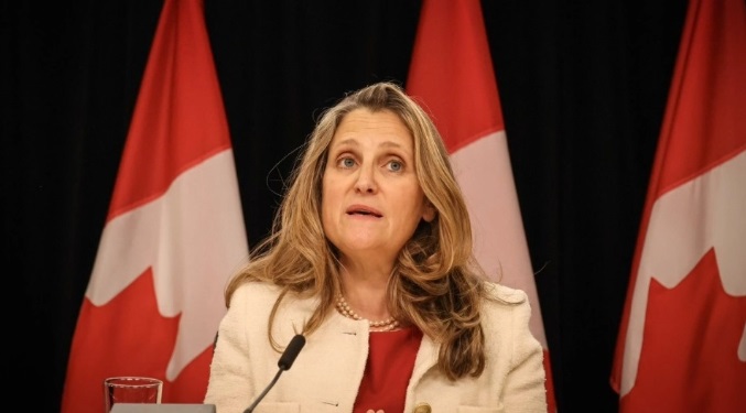 ¿Por qué renunció la viceprimera ministra de Canadá?