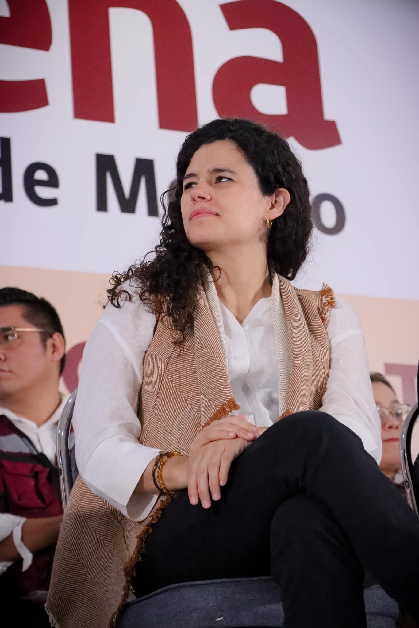 Luisa Alcalde pide cuidar la unidad dentro de Morena