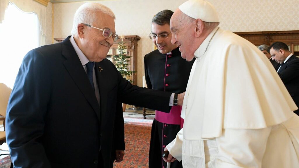 Papa Francisco y Abu Mazen