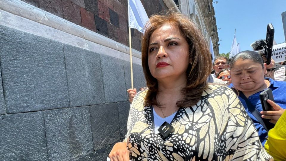 Renuncia Ana Lilia del PRI en Edomex