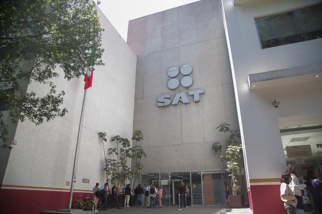 SAT comparte recaudación tributaria