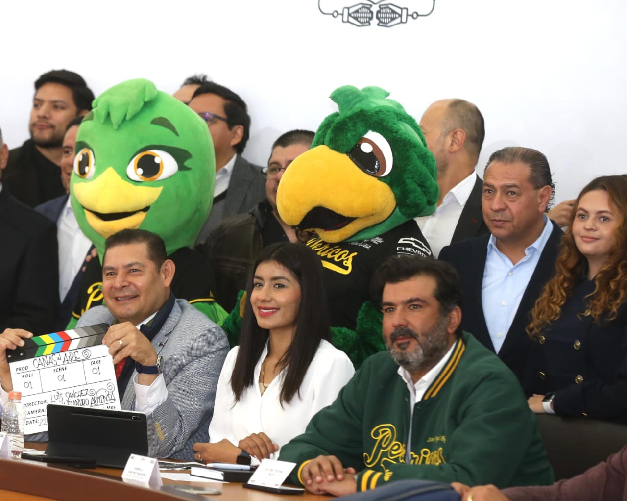 Armenta presenta Liga Metropolitana de Béisbol AA en Puebla