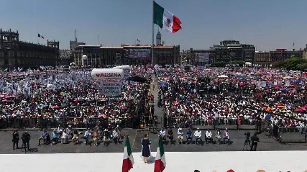 Anaya critica festejos en el Zócalo tras hallazgo de campos de exterminio