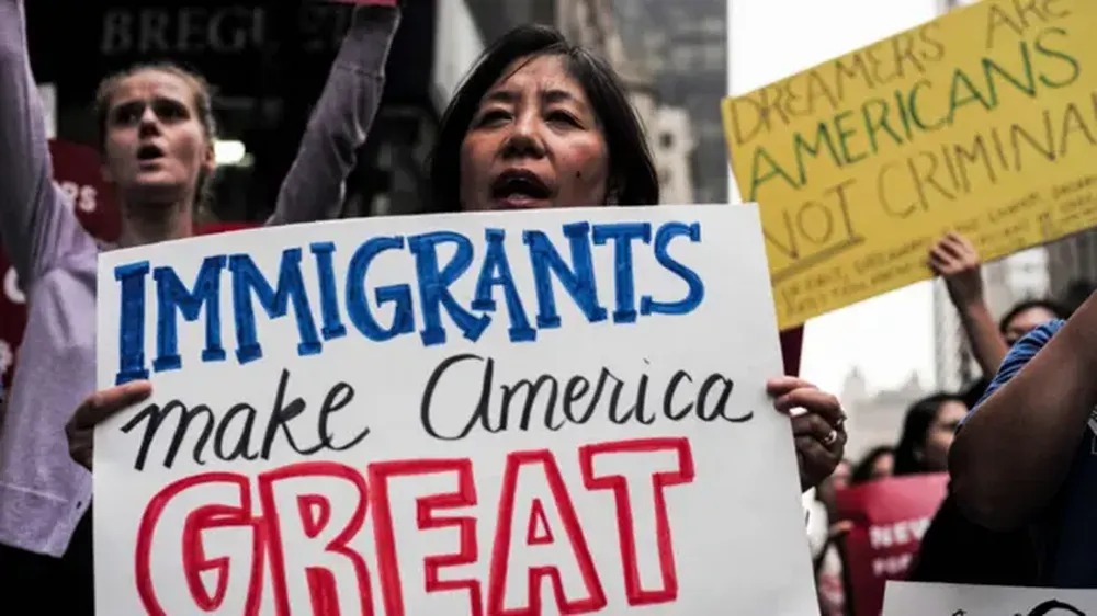 Comunidades de migrantes en EU lanzan campaña de boictor contra Trump