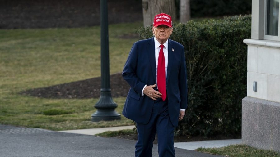 Economistas estiman recesión durante gobierno de Trump