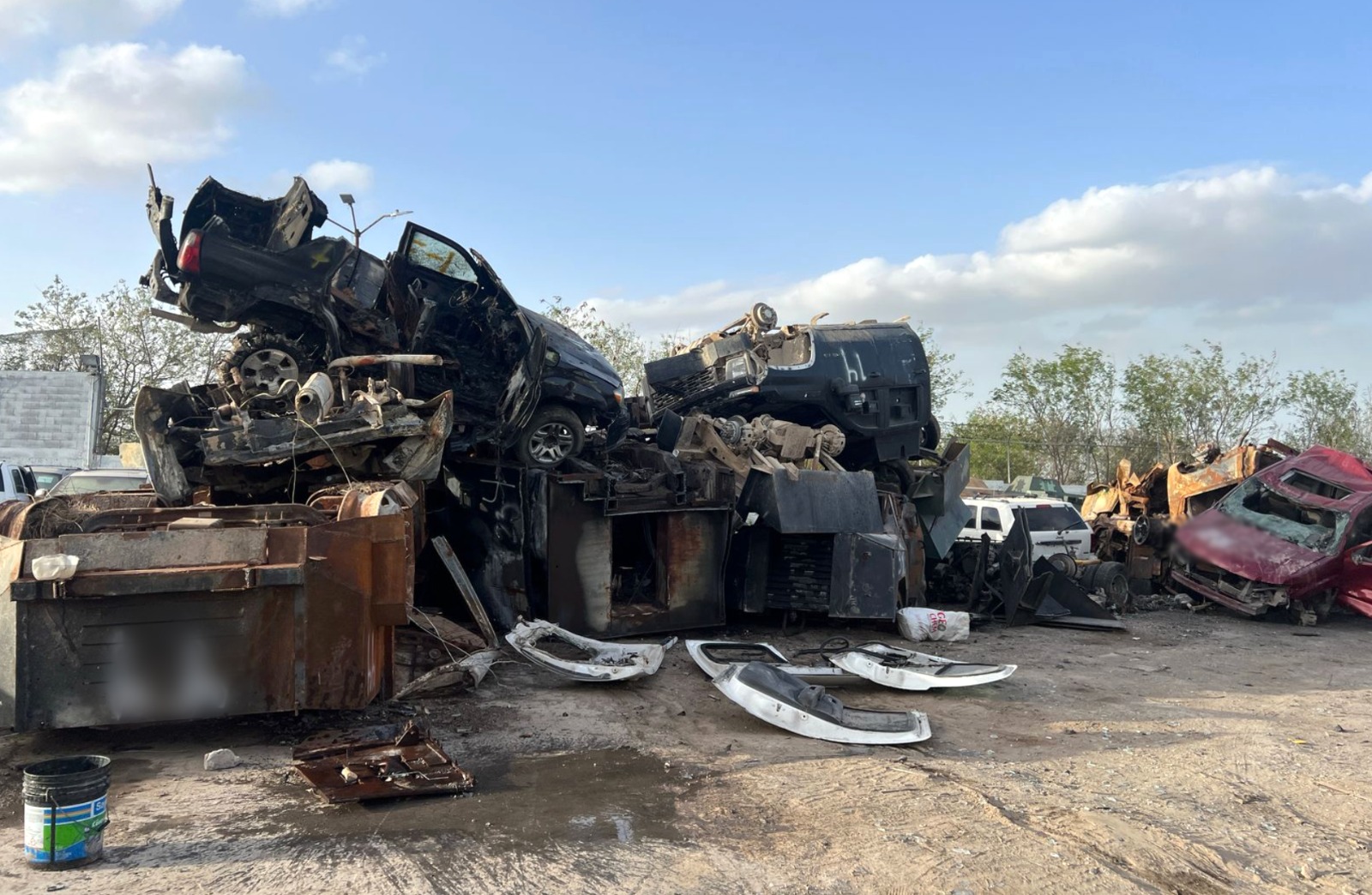 FGR destruye 45 vehículos