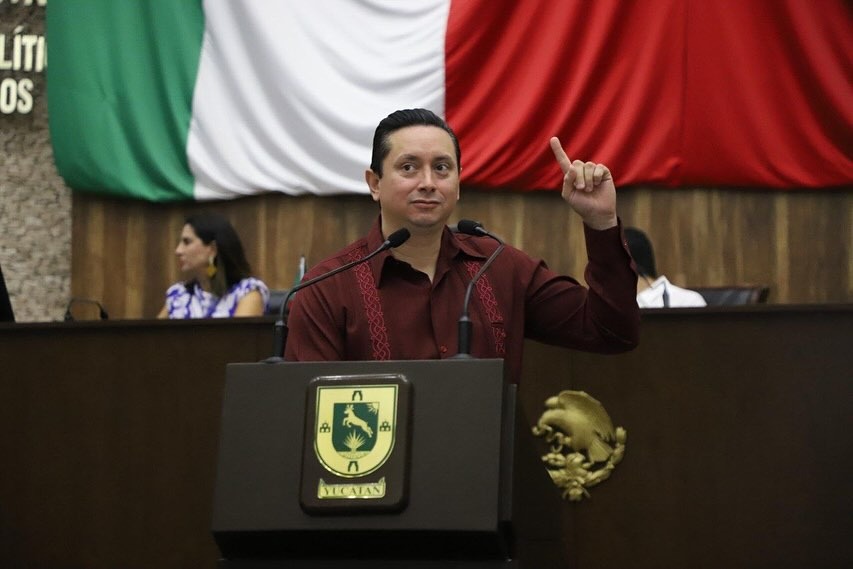 Líder del PRI en Yucatán es denunciado por fraude de 12 mdp