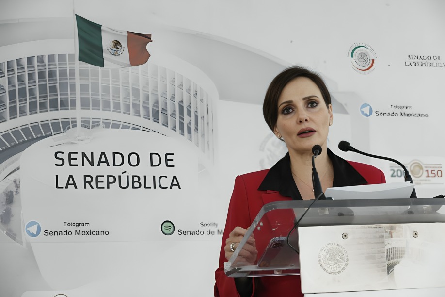 Lilly Téllez exige a Noroña que explique gastos de su viaje a Francia