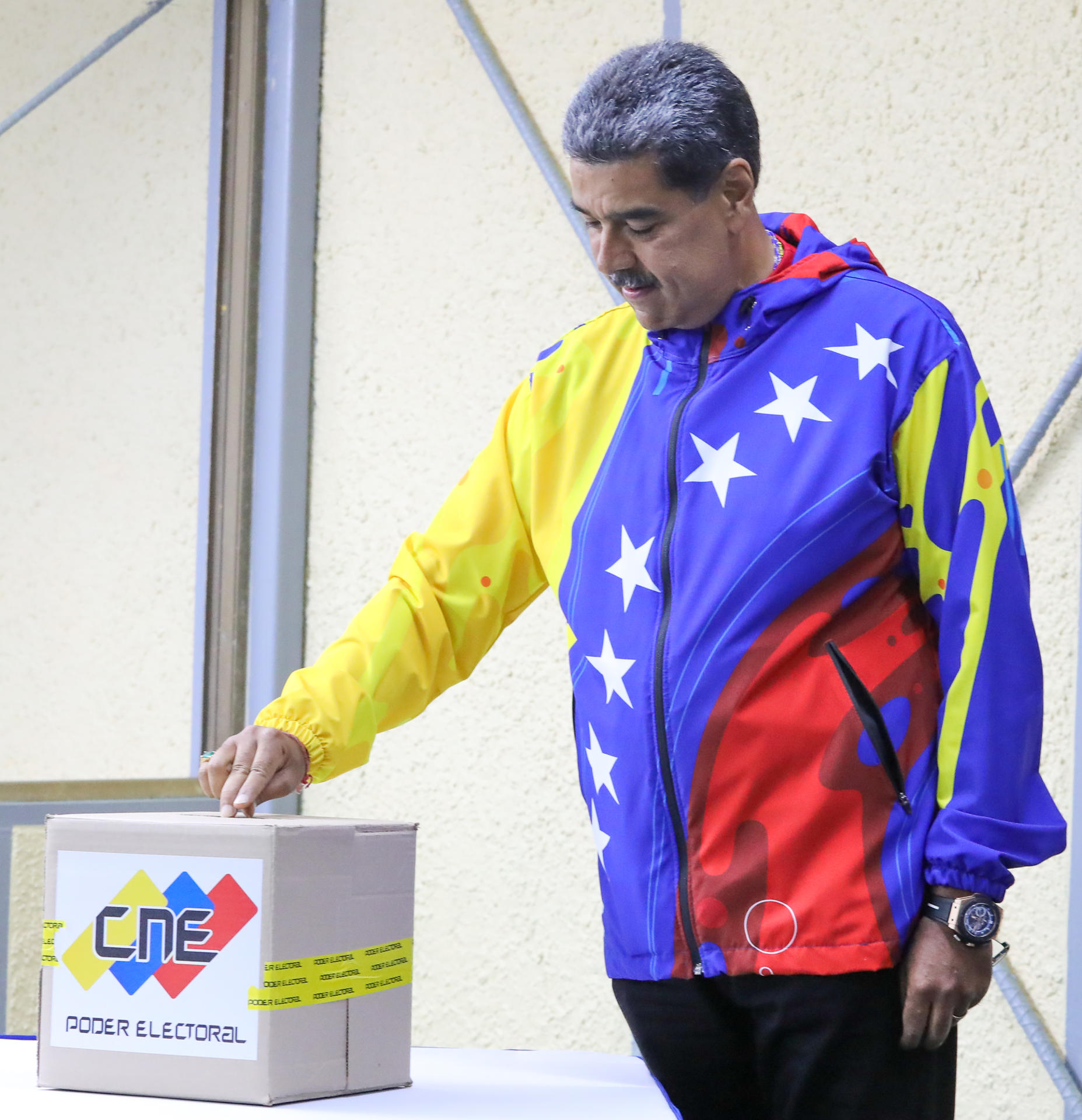 Nicolás Maduro rompe acuerdo de deportación con Trump