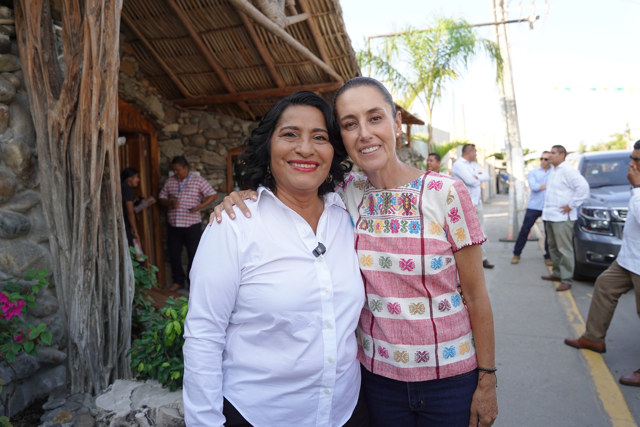 Abelina López y Sheinbaum