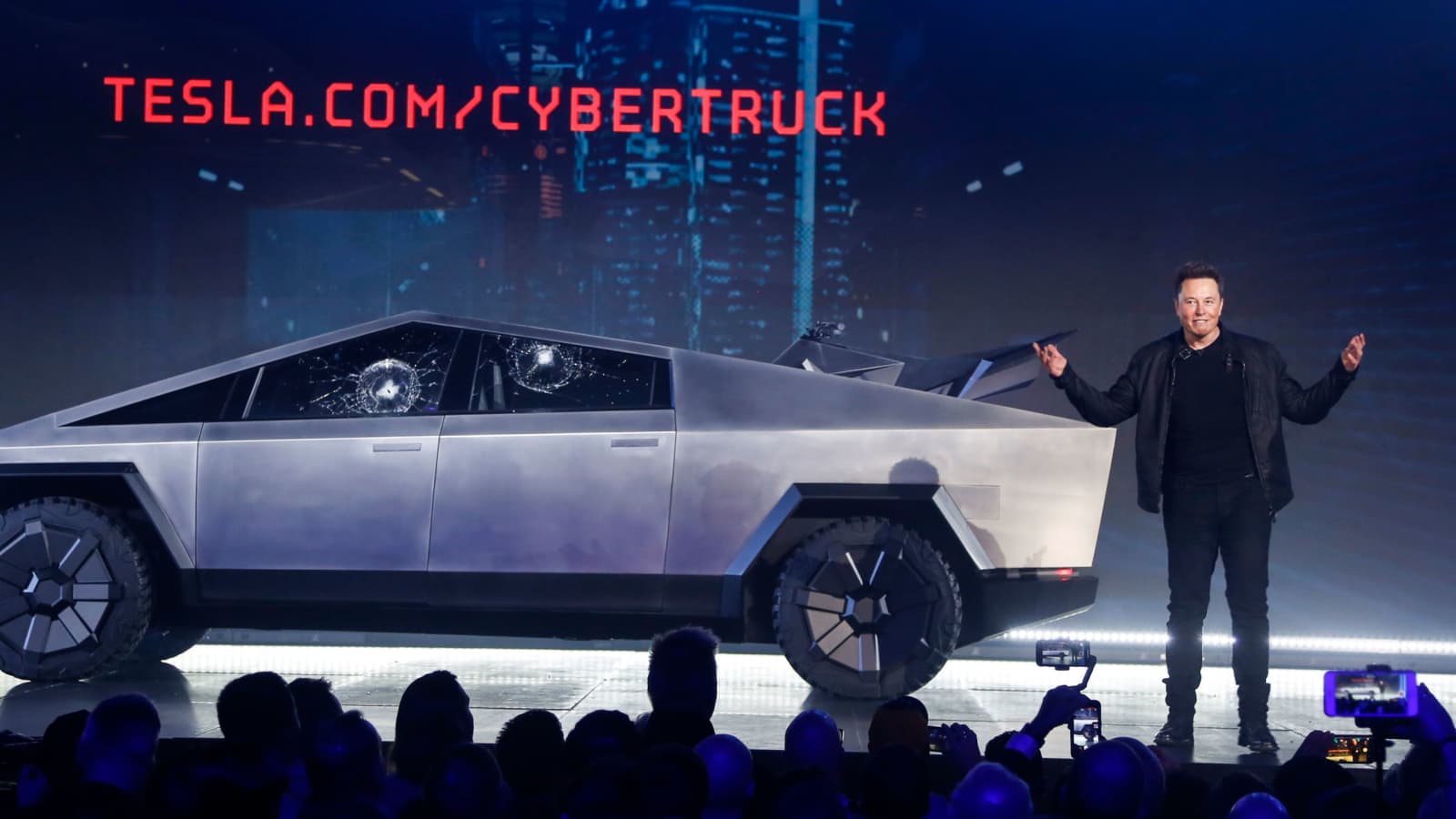 Tesla retira Cybertrucks que produjo en Estados Unidos