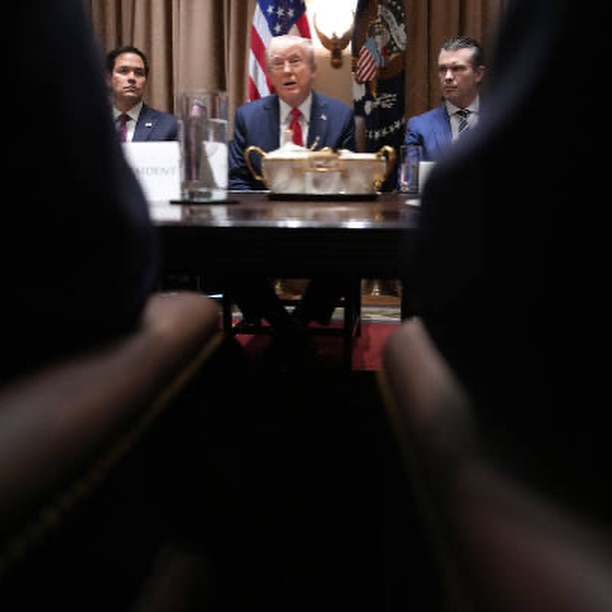 Trump exigirá registro de turistas canadienses en EU