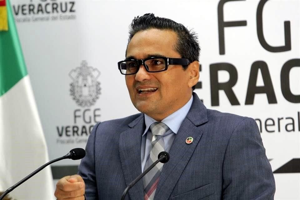 Vinculan a proceso por actos de tortura a Jorge Winckler 