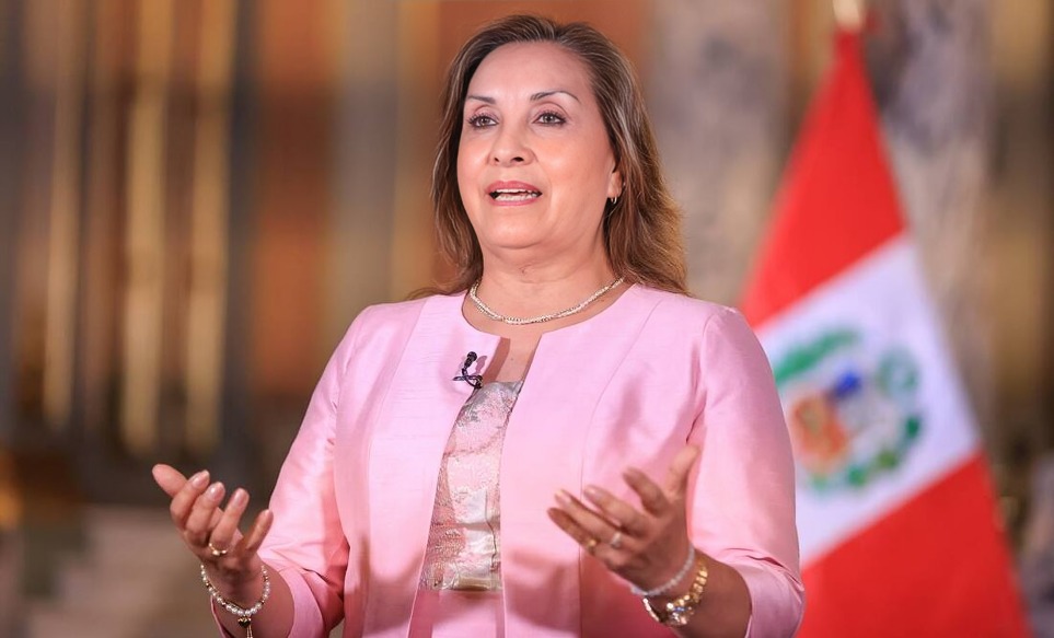 Congreso de Perú tacha de capricho el viaje de Boluarte al Vaticano