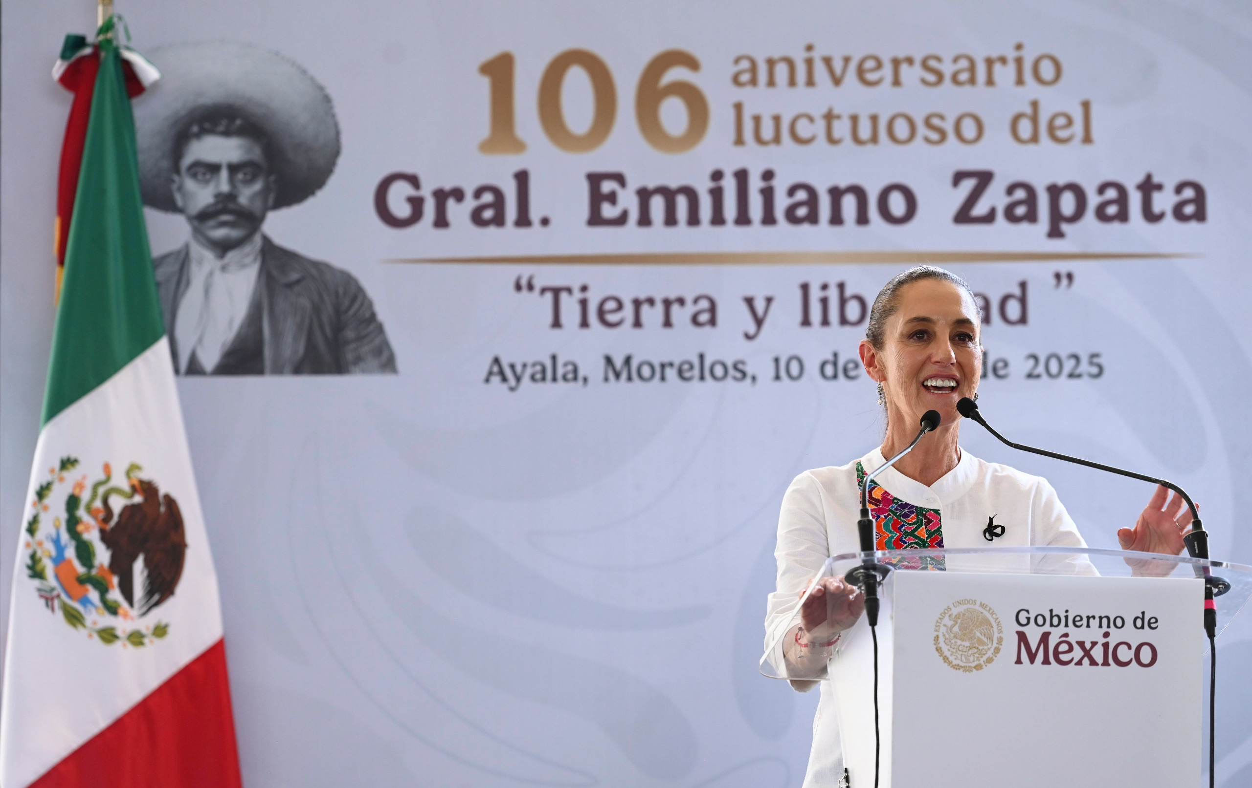 Más mexicanos viajan al extranjero