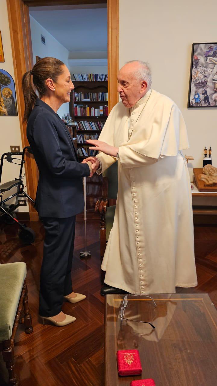 Sheinbaum y papa Francisco