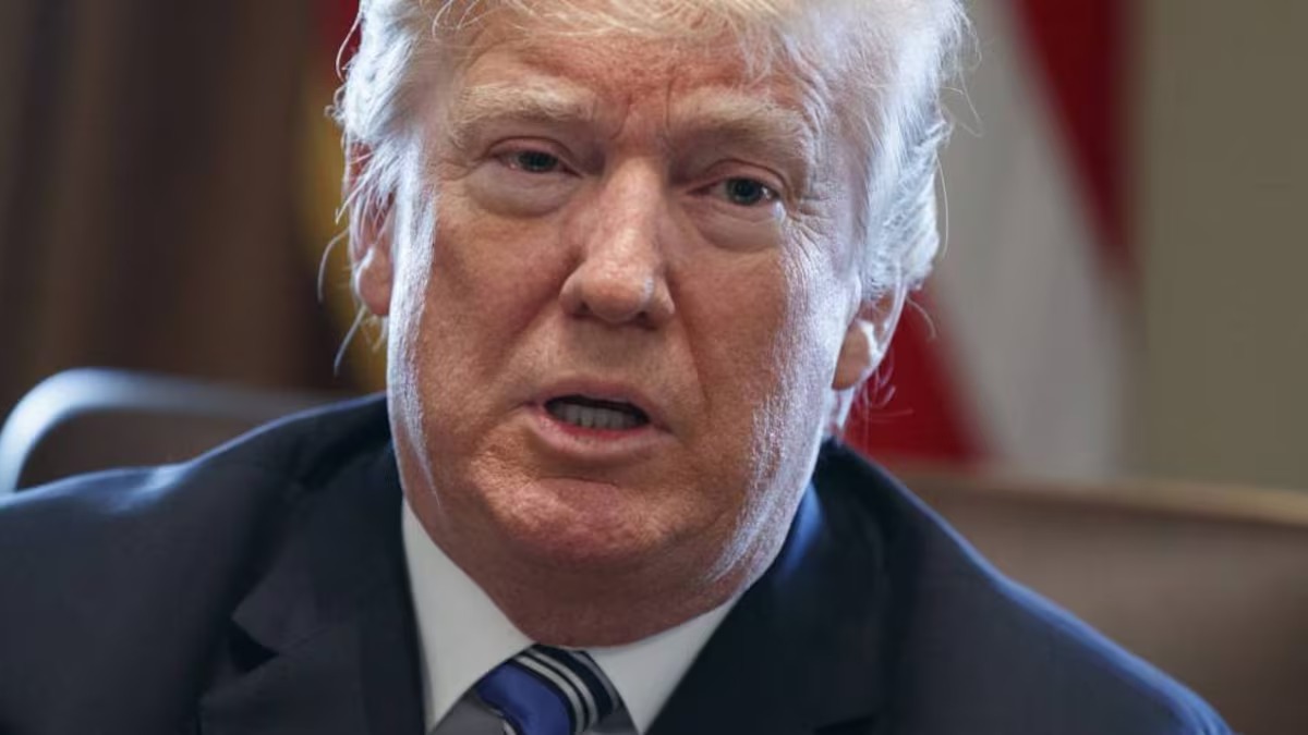 Trump recula a aranceles contra productos tecnológicos