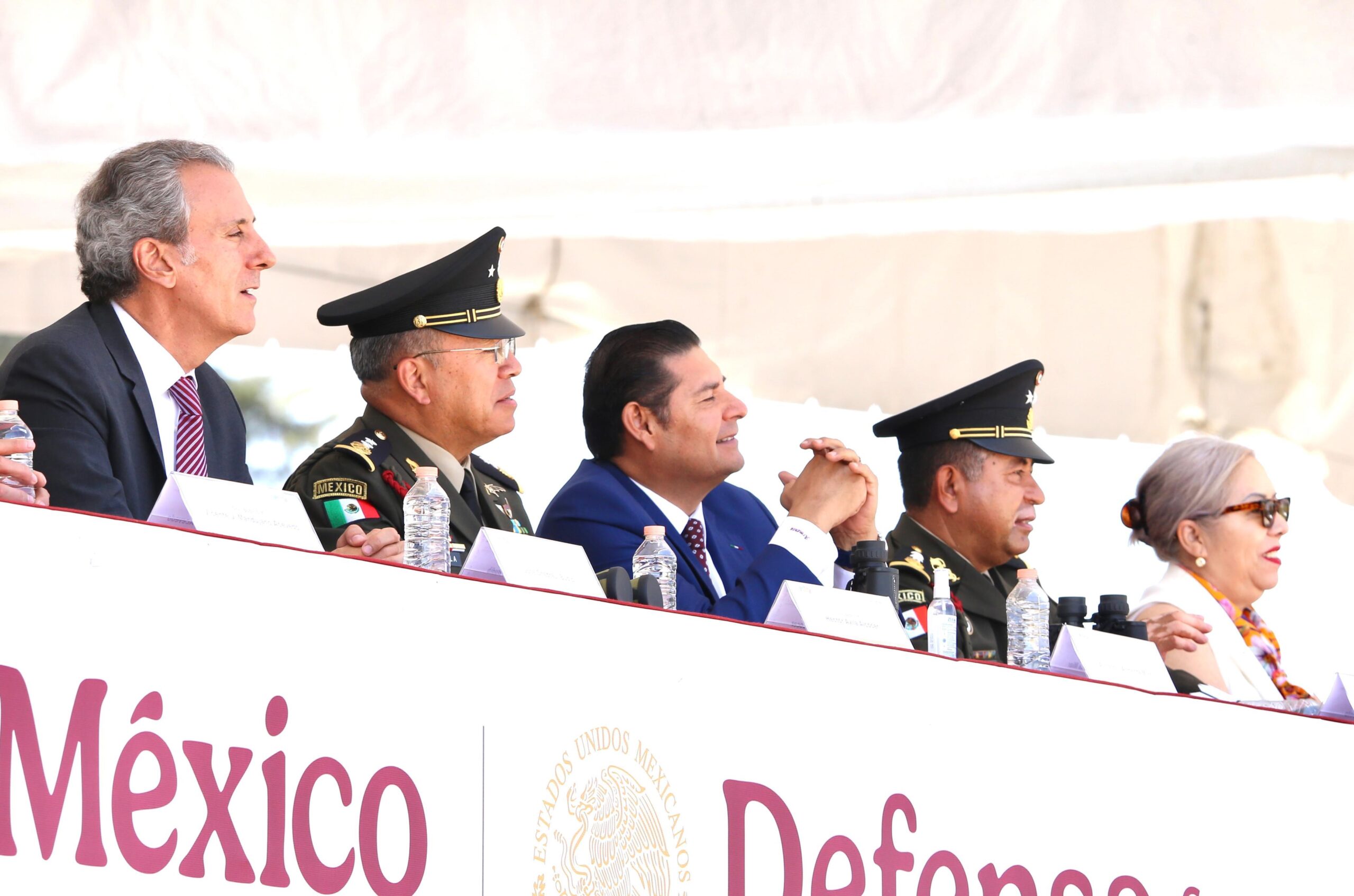 Armenta destaca el orgullo de ser poblanos