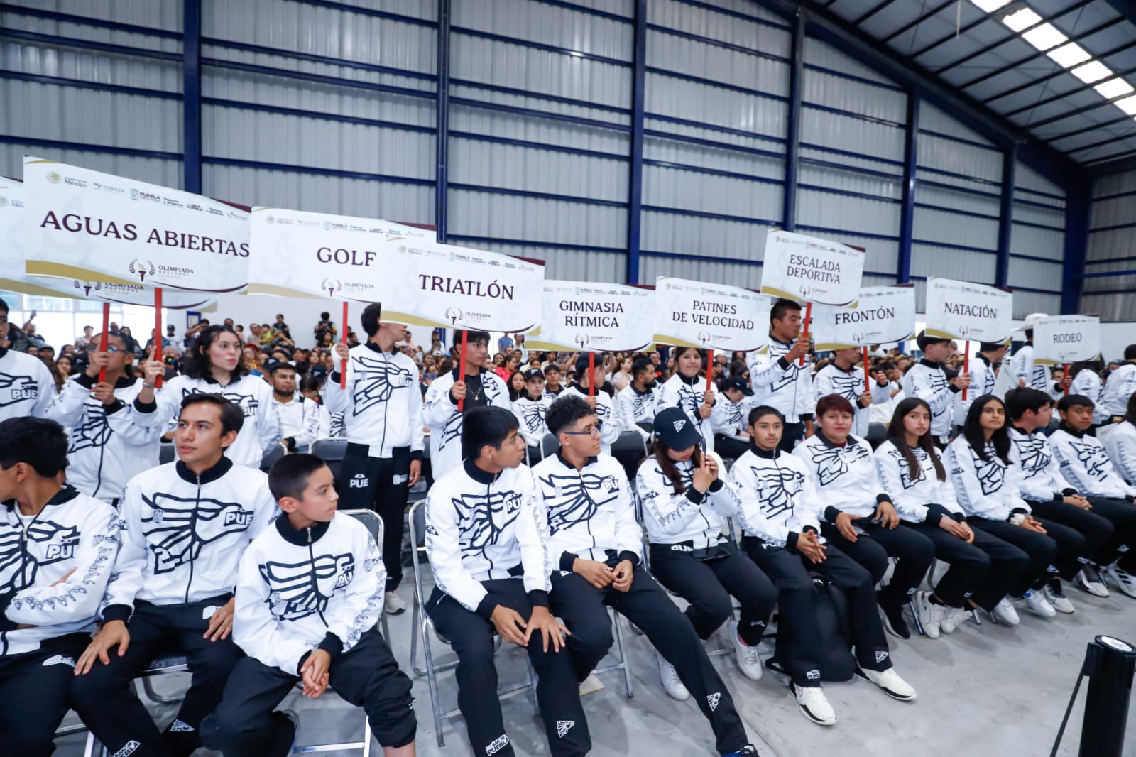 Armenta anuncia construcción de nuevos centros deportivos de alto rendimiento
