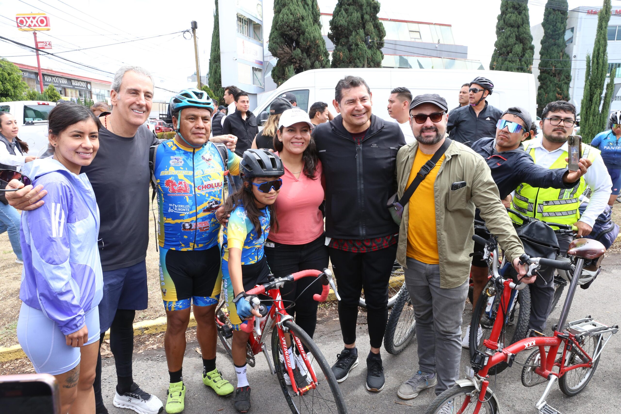 Armenta anuncia mesas de trabajo para ampliar vía recreativa metropolitana