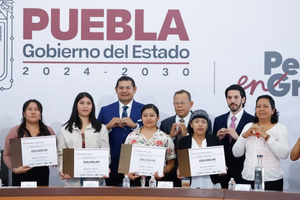 Armenta apoya a migrantes