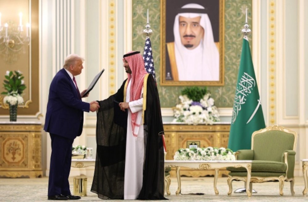 Boeing 747: así es lujoso avión que Qatar regaló a Trump