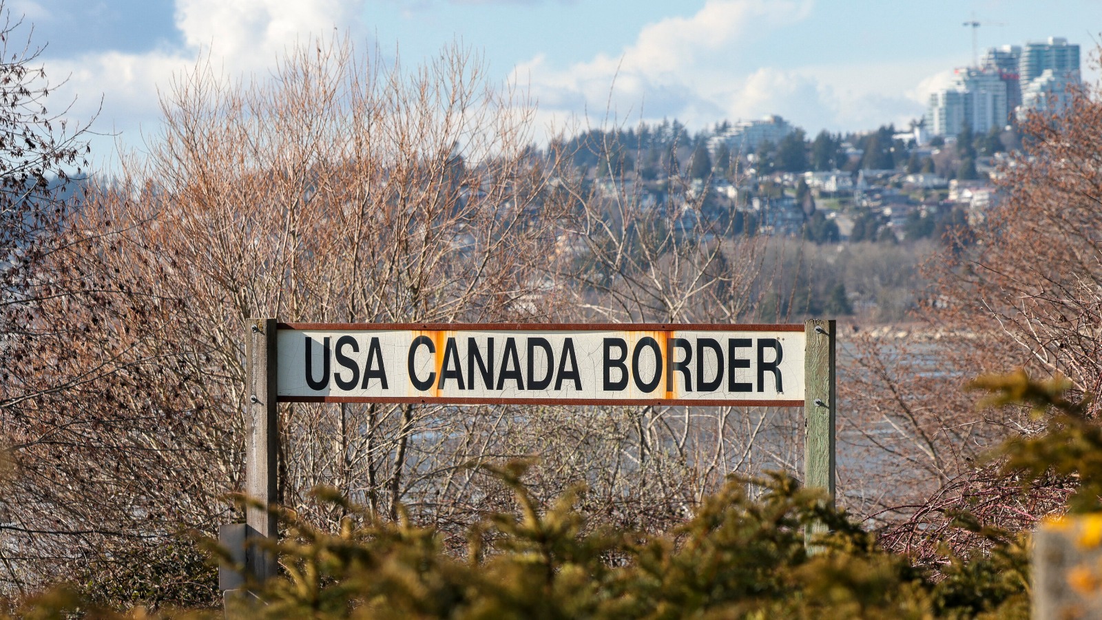 Desempleo en Canadá aumenta por guerra arancelaria de Trump