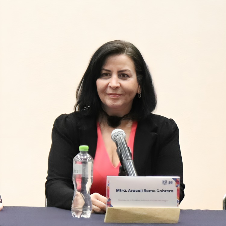 Directora de la FES Aragón se deslinda de Sandra Cuevas
