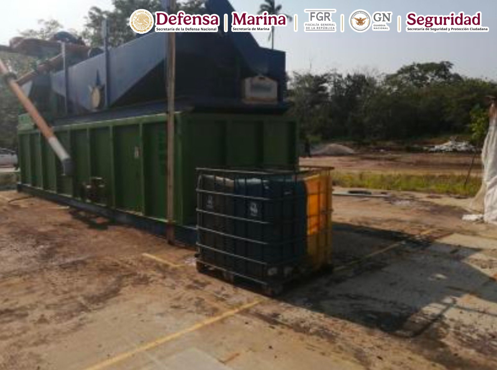 Tabasco. Harfuch asegura 1.5 millones de litros de huachicol