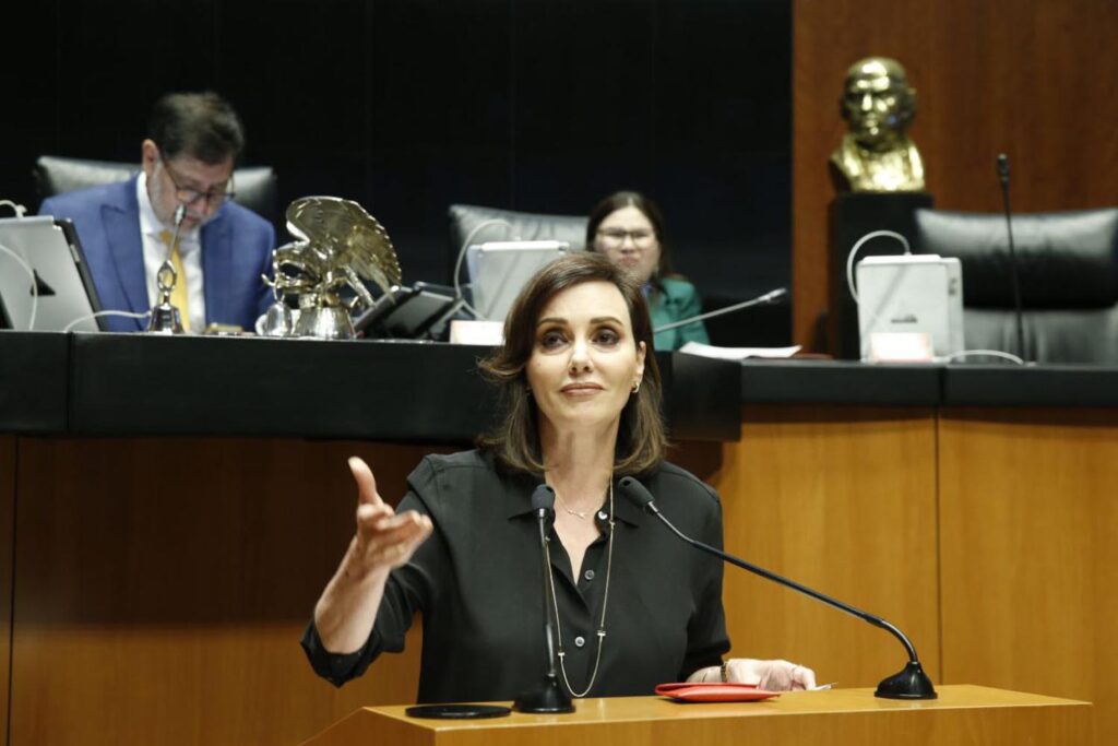 Lilly Téllez critica accidente buque