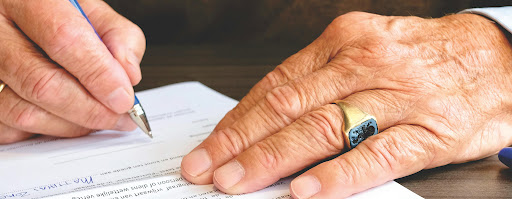 Jueces renuncian y exigen una indemnización