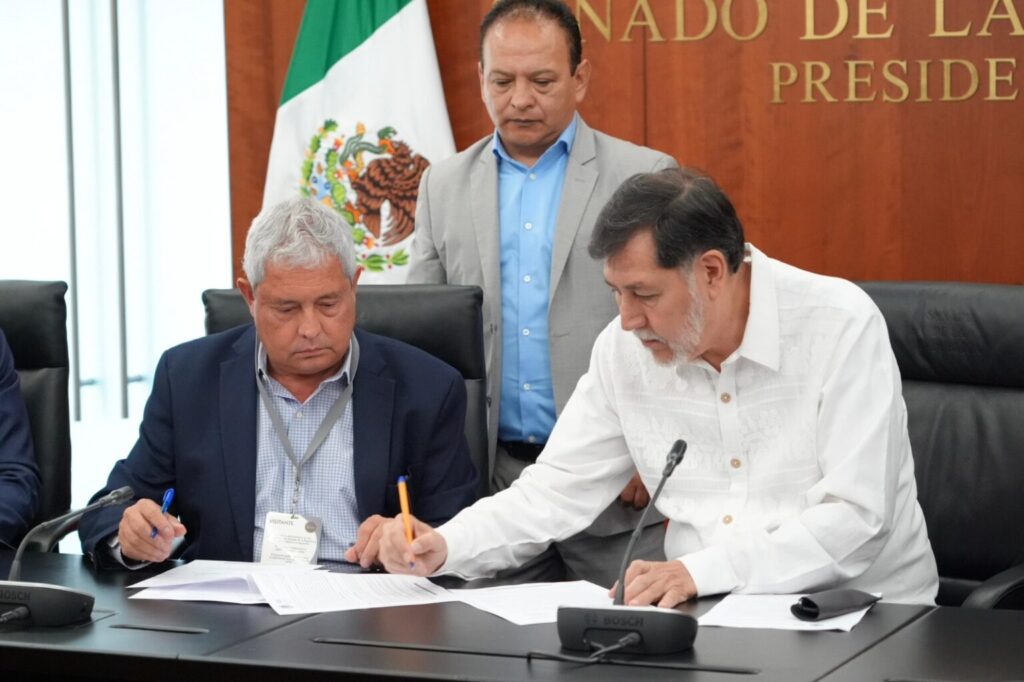 Noroña acepta disculpa del abogado