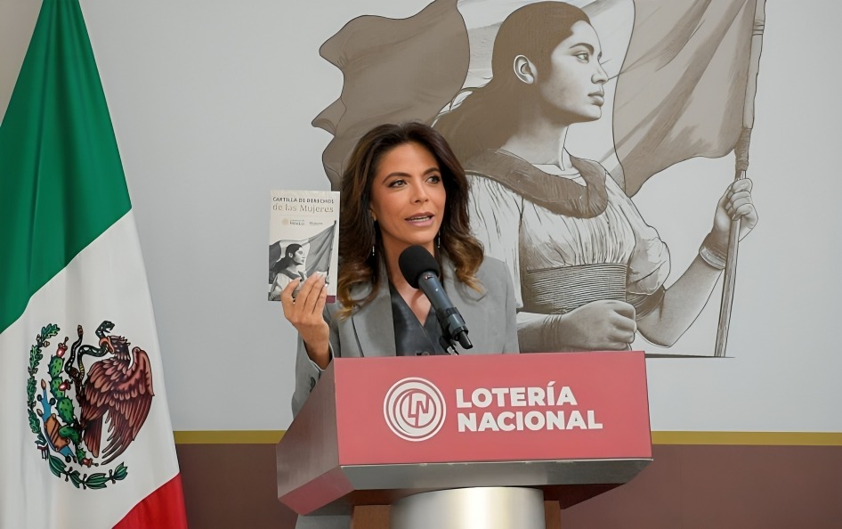 Olivia Salomón refrenda compromiso con las mujeres