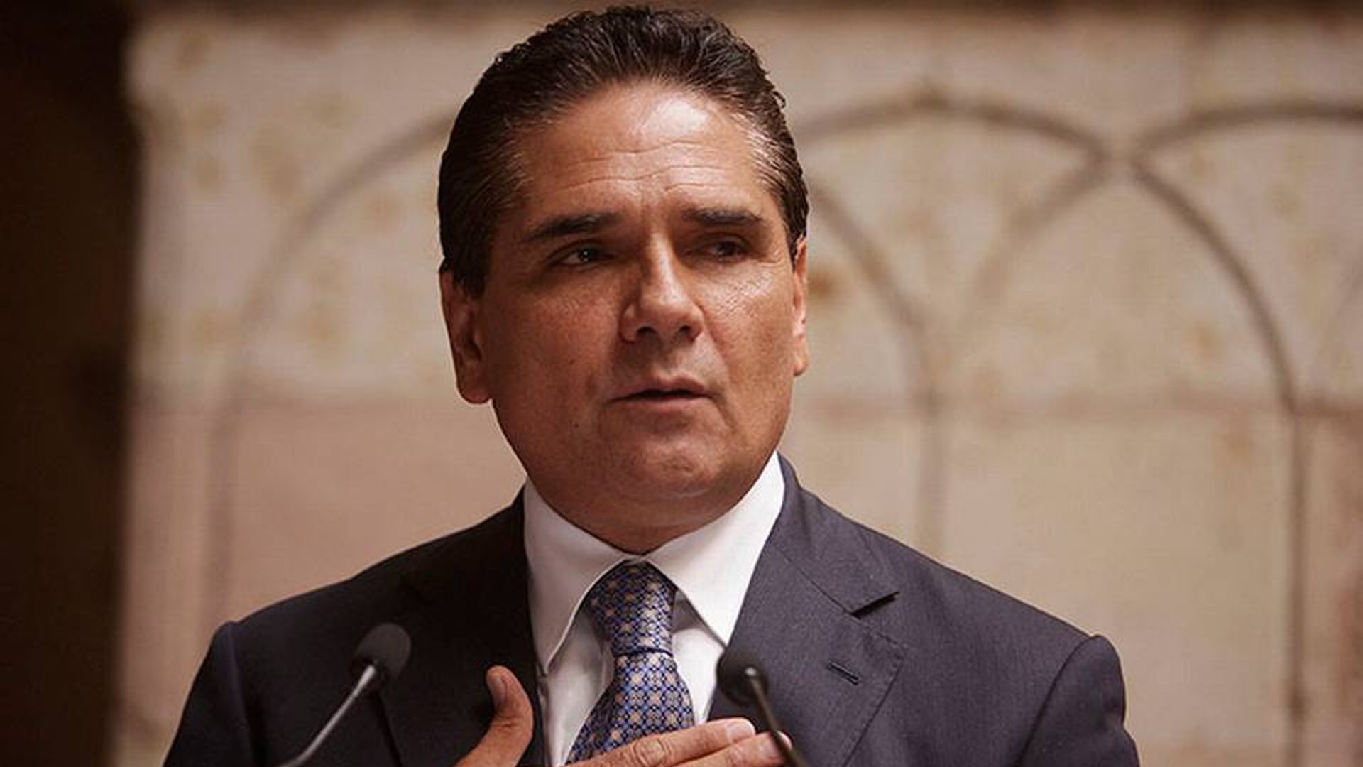 Silvano Aureoles
