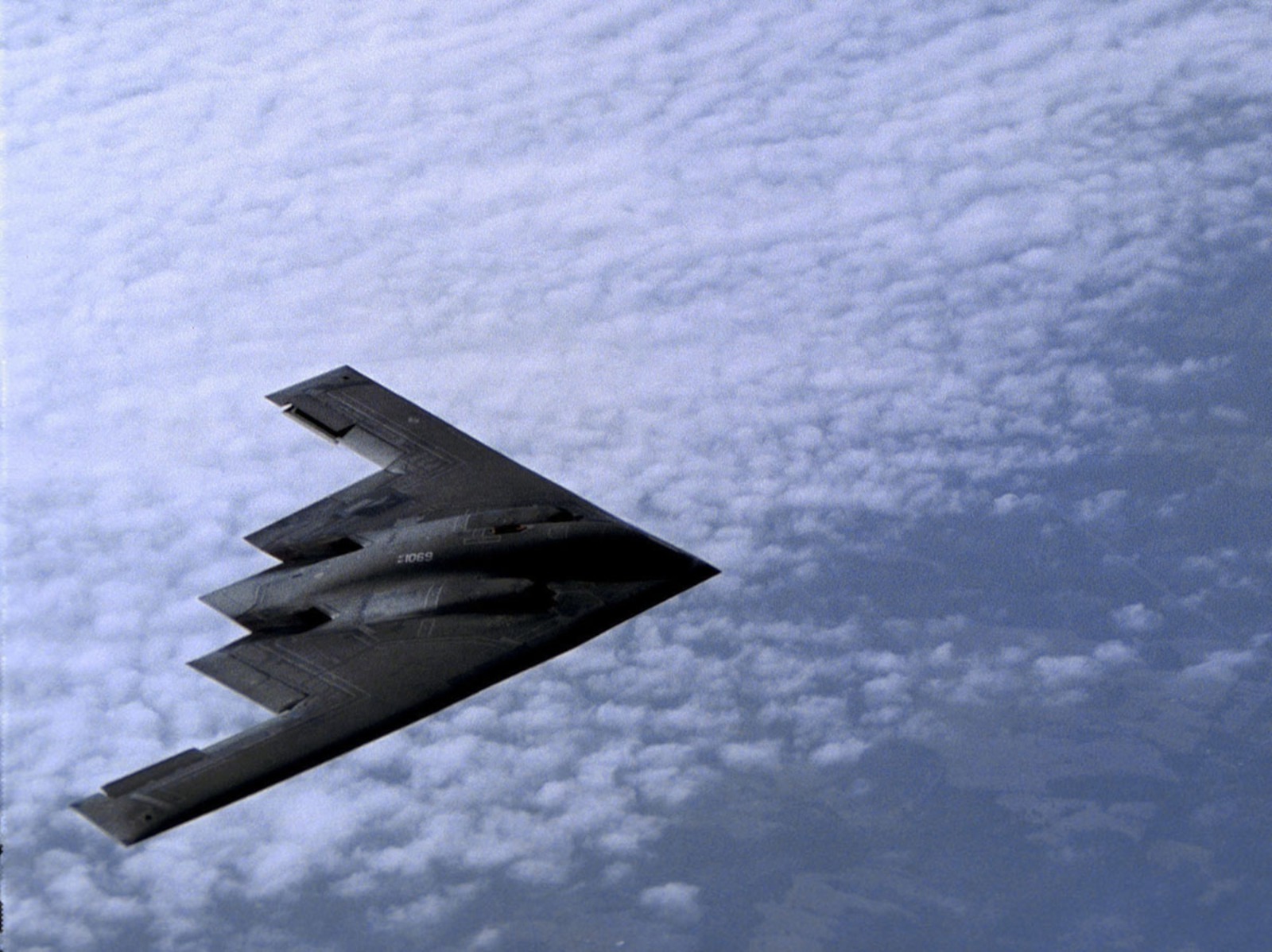 ¿Cómo funcionan los bombarderos B-2?