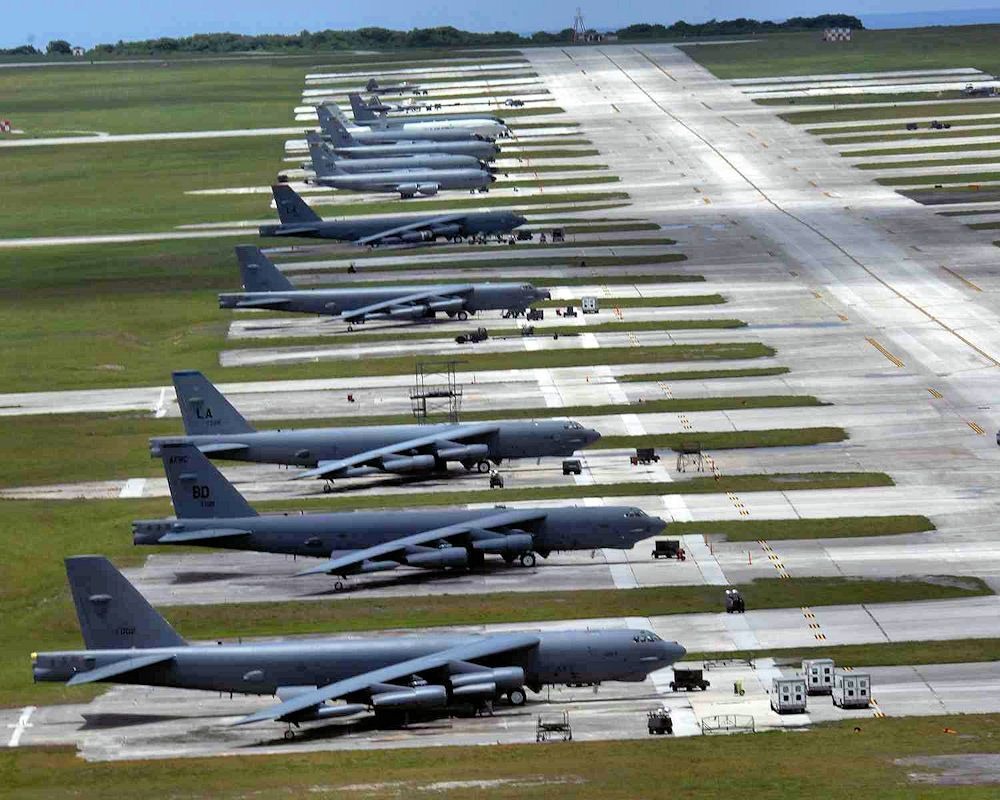 EU traslada bombarderos B-2 a la isla Guam