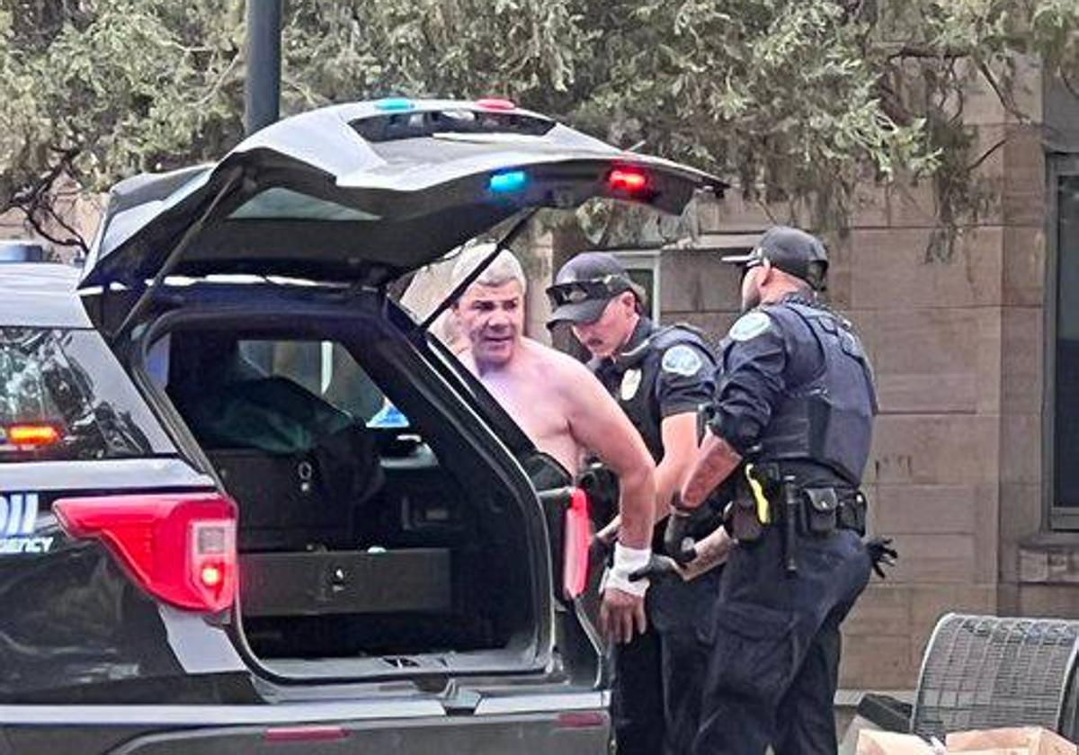 FBI investiga ataque como acto terrorista