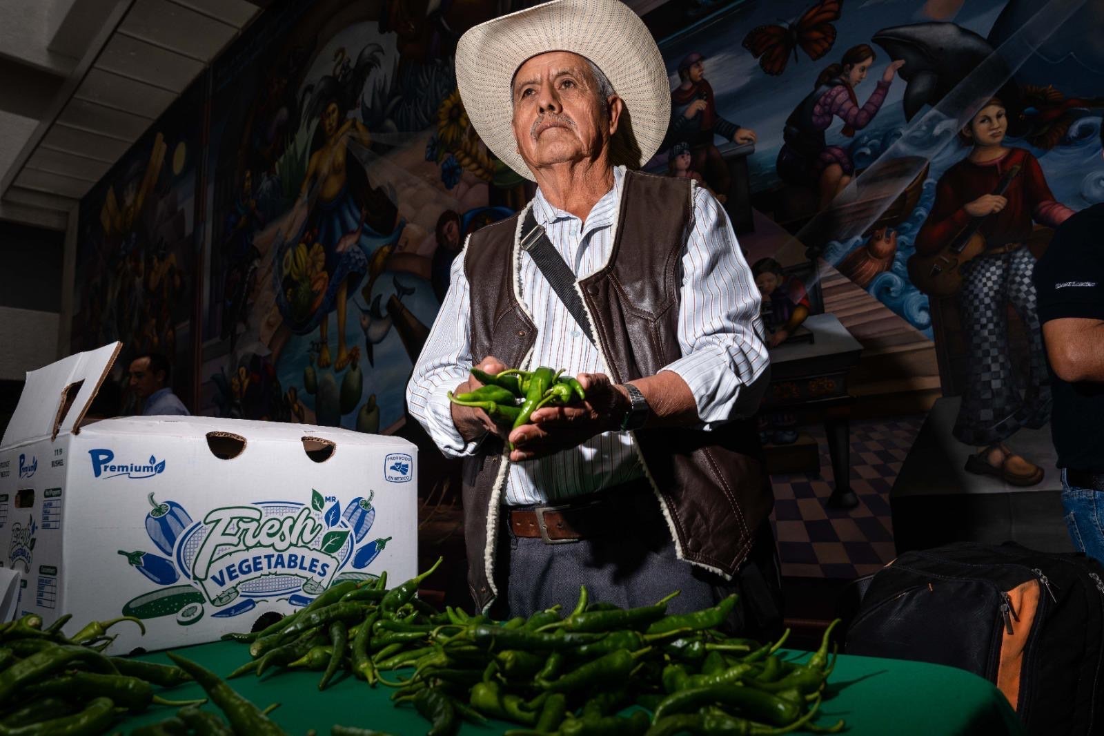 Lotería Nacional y secretaría agricultura presentan boleto
