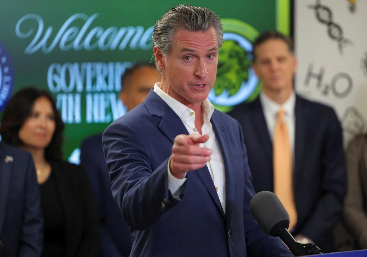 Trump amenaza a Gavin Newsom