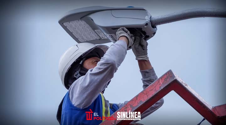 Ayuntamiento de Puebla avanza modernización de alumbrado en juntas auxiliares