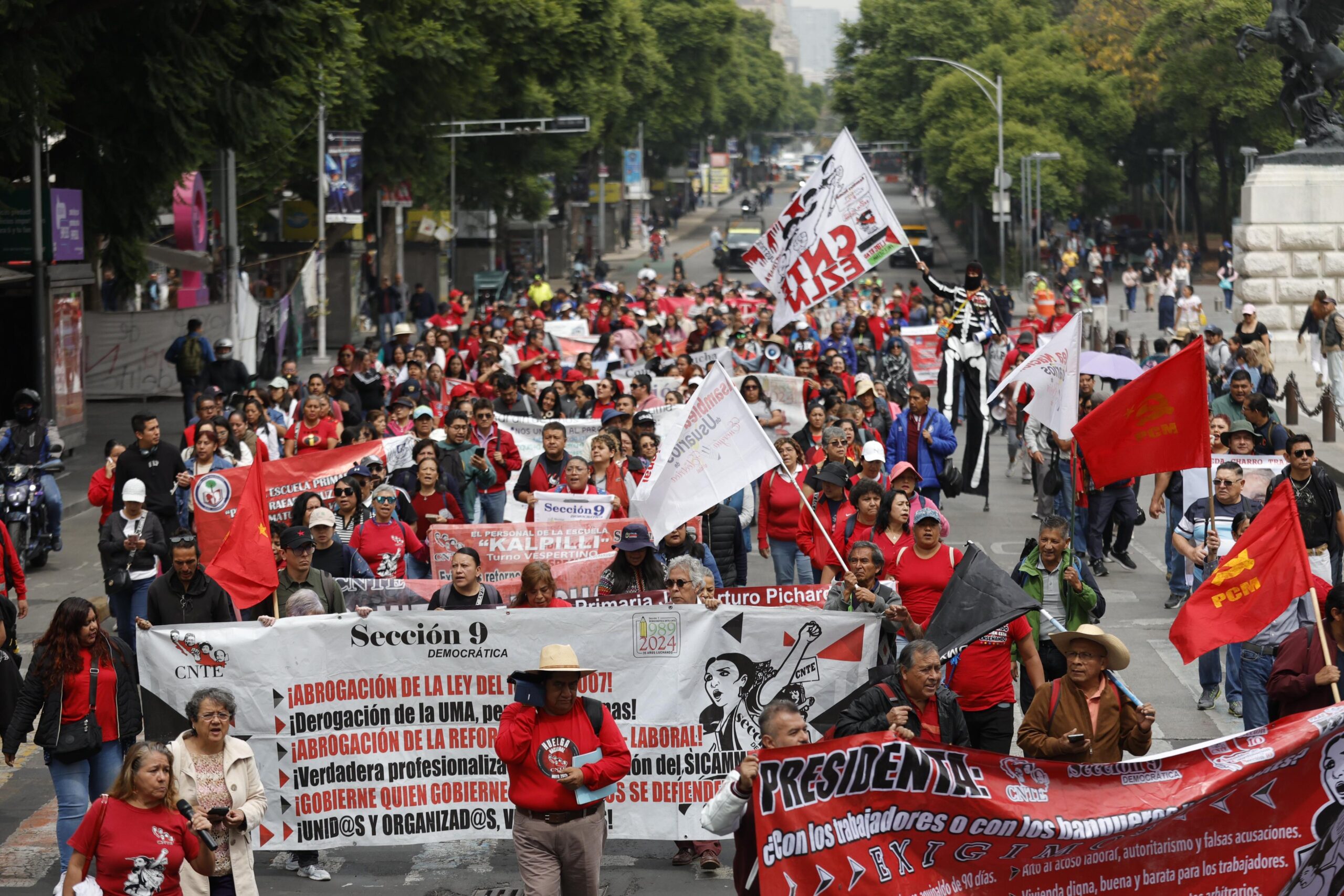 CNTE retoma protestas en CDMX; no descarta plantón en Zócalo