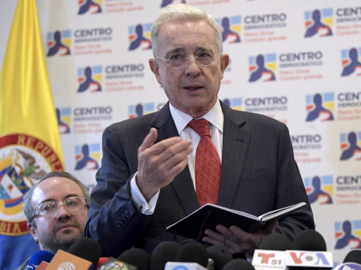Declaran culpable al expresidente Álvaro Uribe por soborno
