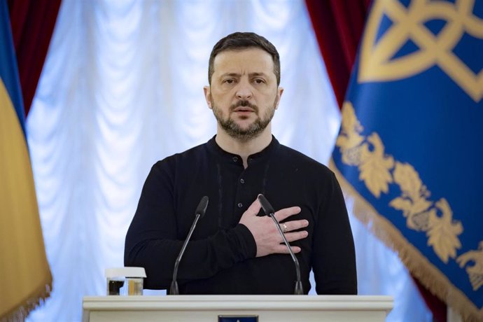 EU y Reino Unido planean reemplazo de Zelenski en Ucrania