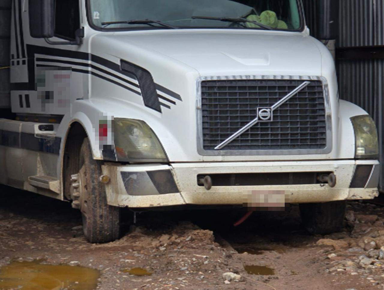 FGR decomisa más de 19 mil litros de huachicol en Tototlán