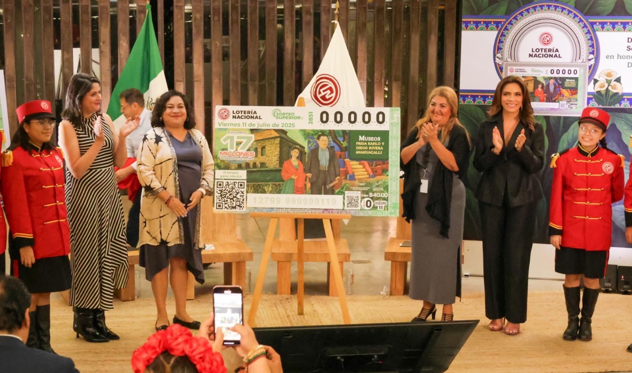 Frida Kahlo y Diego protagonizan billete de Lotería Nacional