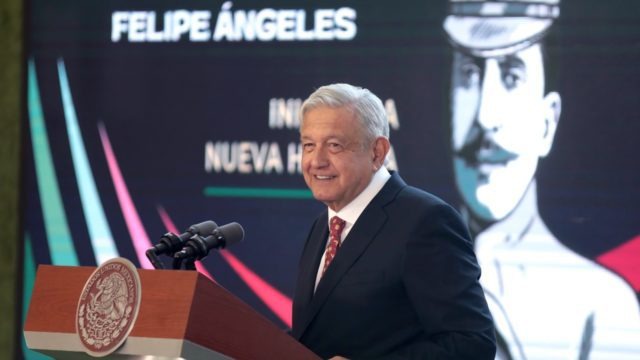 GObierno de México defiende AIFA de AMLO