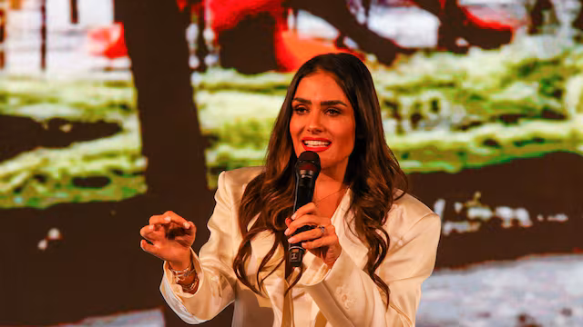 Noroña tunde a Alessandra