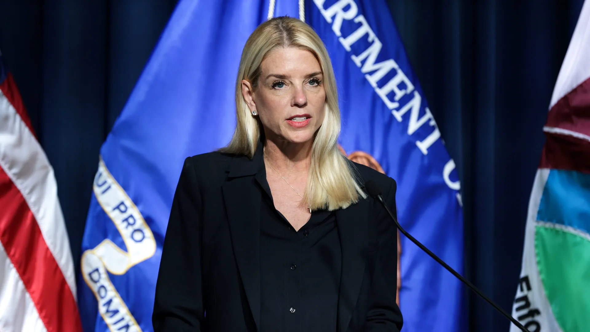 Pam Bondi DEA
