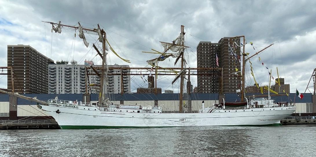 Cronología del choque de buque Cuauhtémoc