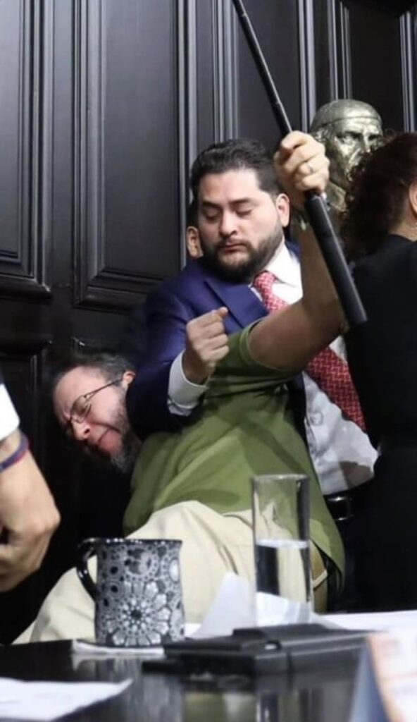 Agresión a Emiliano